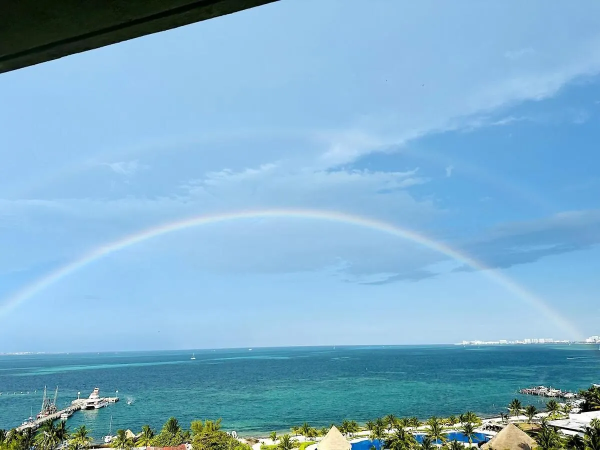 Punta Me Luxury Apartment Beach Front & Ocean View In The Best Location Of Cancun 0*,  Mexico
