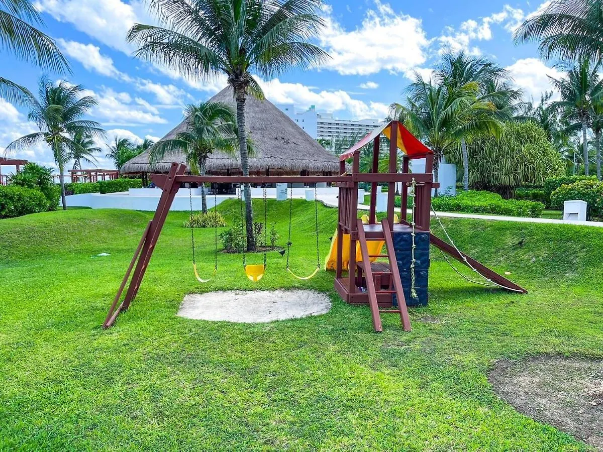 Punta Me Luxury Apartment Beach Front & Ocean View In The Best Location Of Cancun