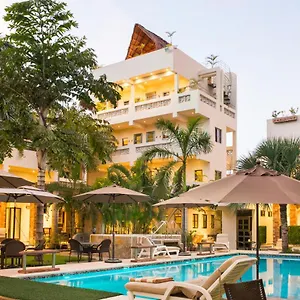 Hotel Alamos Con Jacuzzi Y Piscina, Cancún