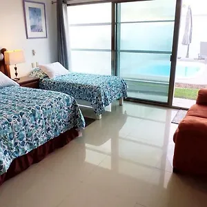 Alloggio in famiglia Casa Abril Cozzy Suites, Cancún